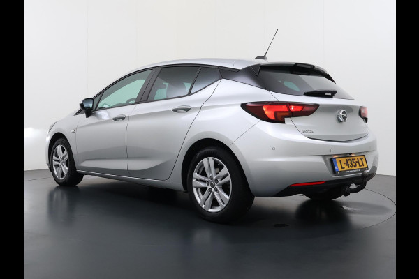 Opel Astra 1.4 Launch Elegance VAN € 18.900 ,- VOOR € 15.877,- UW LENTEVOORDEEL € 3.023,-! | AUTOMAAT | AGR STOELEN | CAMERA | STOEL- & STUURWIELVERWARMING | NAVIGATIE | GOED ONDERHOUDEN | AFNEEMBARE TREKHAAK | INCL. 12 MND BOVAG GARANTIE
