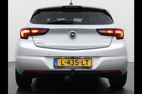 Opel Astra 1.4 Launch Elegance VAN € 18.900 ,- VOOR € 15.877,- UW LENTEVOORDEEL € 3.023,-! | AUTOMAAT | AGR STOELEN | CAMERA | STOEL- & STUURWIELVERWARMING | NAVIGATIE | GOED ONDERHOUDEN | AFNEEMBARE TREKHAAK | INCL. 12 MND BOVAG GARANTIE