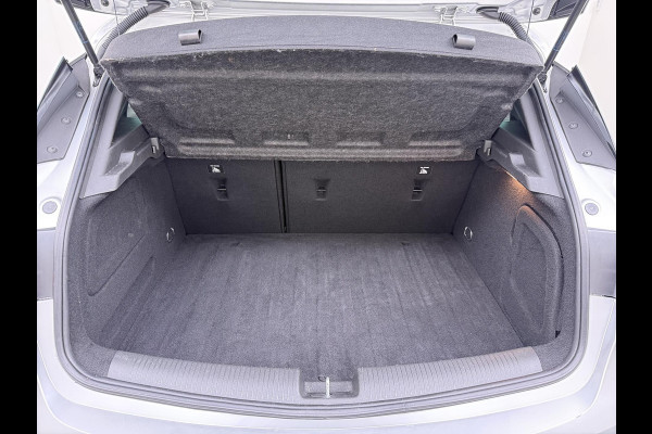 Opel Astra 1.4 Launch Elegance VAN € 18.900 ,- VOOR € 15.877,- UW LENTEVOORDEEL € 3.023,-! | AUTOMAAT | AGR STOELEN | CAMERA | STOEL- & STUURWIELVERWARMING | NAVIGATIE | GOED ONDERHOUDEN | AFNEEMBARE TREKHAAK | INCL. 12 MND BOVAG GARANTIE