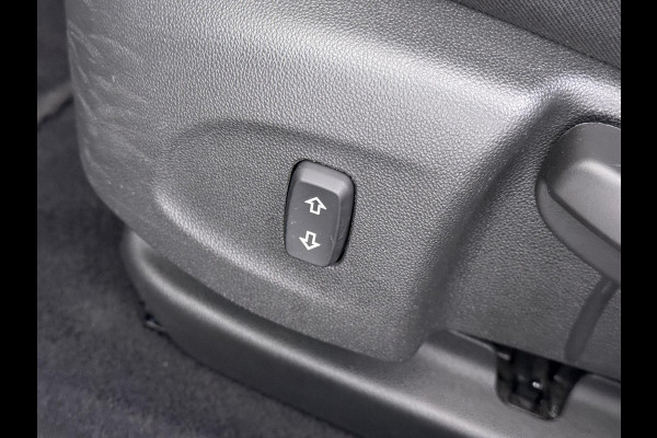 Opel Astra 1.4 Launch Elegance VAN € 18.900 ,- VOOR € 15.877,- UW LENTEVOORDEEL € 3.023,-! | AUTOMAAT | AGR STOELEN | CAMERA | STOEL- & STUURWIELVERWARMING | NAVIGATIE | GOED ONDERHOUDEN | AFNEEMBARE TREKHAAK | INCL. 12 MND BOVAG GARANTIE