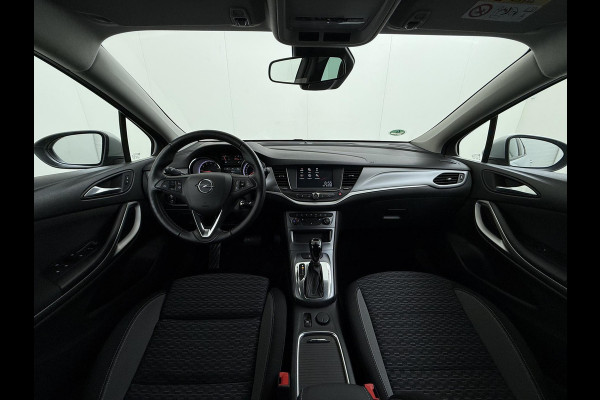 Opel Astra 1.4 Launch Elegance VAN € 18.900 ,- VOOR € 15.877,- UW LENTEVOORDEEL € 3.023,-! | AUTOMAAT | AGR STOELEN | CAMERA | STOEL- & STUURWIELVERWARMING | NAVIGATIE | GOED ONDERHOUDEN | AFNEEMBARE TREKHAAK | INCL. 12 MND BOVAG GARANTIE