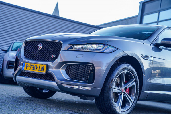 Jaguar F-Pace 3.0 S/C S AWD 35t | Panorama | Meridian | Achterbankverwarming | Carplay | Stuurwielverwarming