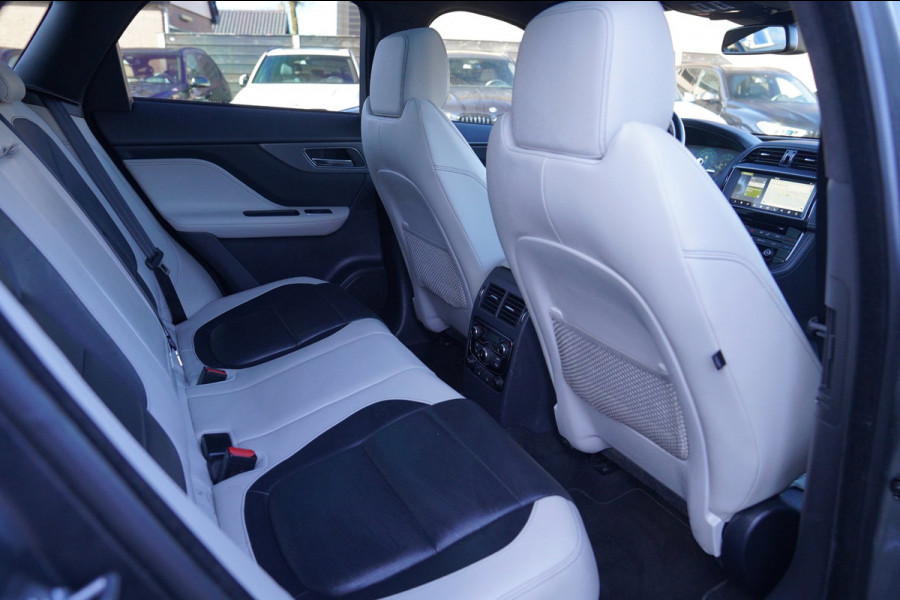 Jaguar F-Pace 3.0 S/C S AWD 35t | Panorama | Meridian | Achterbankverwarming | Carplay | Stuurwielverwarming