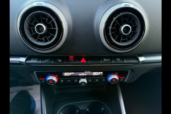 Audi A3 Sportback 40 e-tron Sport 204PK S18/LED/CAM/NAV/LEER