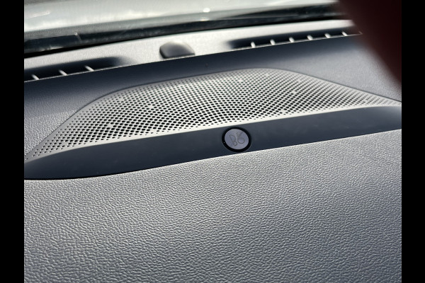 Ford Focus 1.0 EcoBoost Titanium Business 125pk/92kW 6-bak | Design Pack | Technology Pack | Driver Assistance Pack | Winter Pack | etc. etc.