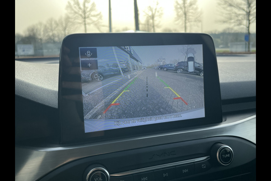 Ford Focus 1.0 EcoBoost Titanium Business 125pk/92kW 6-bak | Design Pack | Technology Pack | Driver Assistance Pack | Winter Pack | etc. etc.