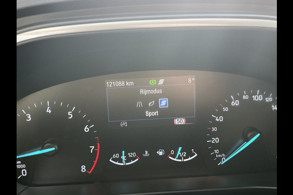 Ford Focus 1.0 EcoBoost Titanium Business 125pk/92kW 6-bak | Design Pack | Technology Pack | Driver Assistance Pack | Winter Pack | etc. etc.