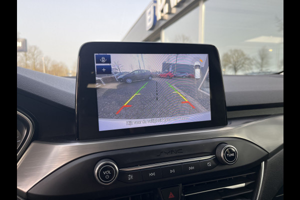 Ford Focus 1.0 EcoBoost Titanium Business 125pk/92kW 6-bak | Design Pack | Technology Pack | Driver Assistance Pack | Winter Pack | etc. etc.