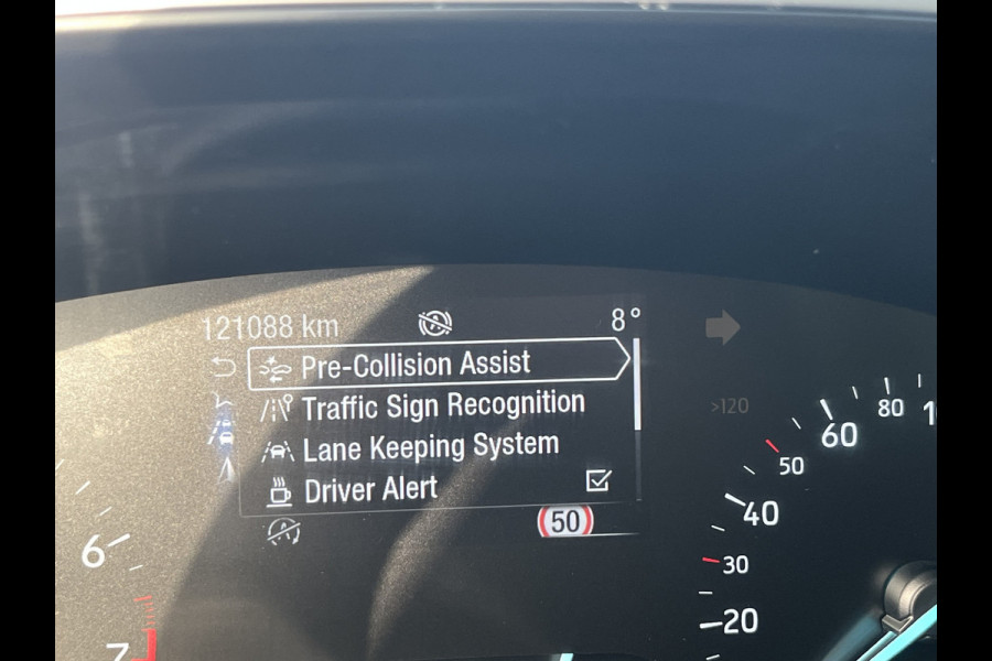 Ford Focus 1.0 EcoBoost Titanium Business 125pk/92kW 6-bak | Design Pack | Technology Pack | Driver Assistance Pack | Winter Pack | etc. etc.