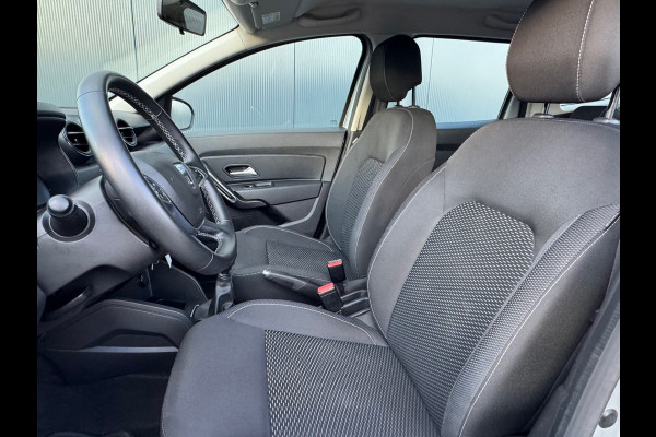 Dacia Duster 1.3 TCe 130pk Comfort * Navigatie * Cruise Control * Airco *