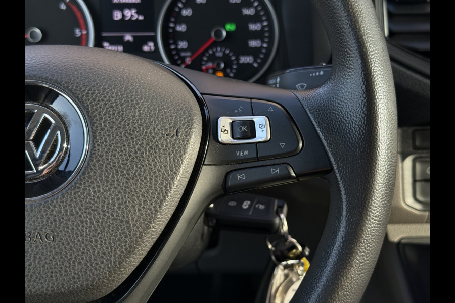 Volkswagen Crafter 35 2.0 TDI 177PK L3H3 | 1e Eig | Dealer OH | Carplay | Navi | Adapt. Cruisec. | PDC