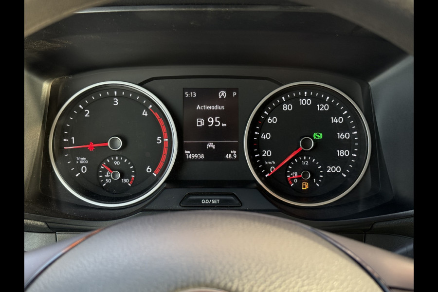 Volkswagen Crafter 35 2.0 TDI 177PK L3H3 | 1e Eig | Dealer OH | Carplay | Navi | Adapt. Cruisec. | PDC