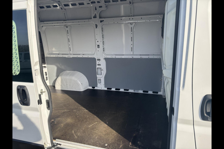 Fiat Ducato 35 3.0 L2H2**CNG**CAMERA*CRUISE*NAVI*HAAK**TEL*ECC