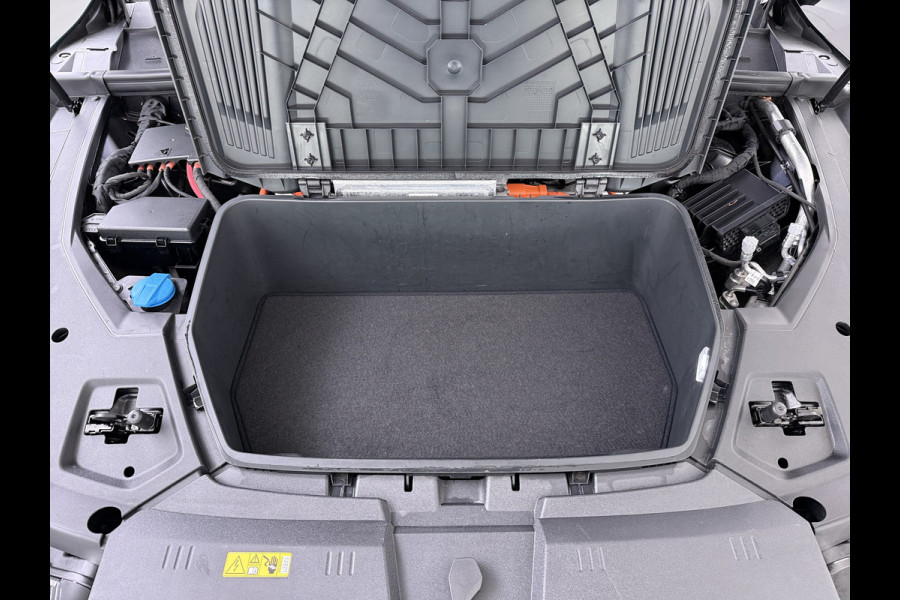 Audi e-tron 55 Quattro Edition 95kWh SOH 92% Navi Ecc Cruise Control Pdc Elek.Achterklep Luchtvering Lmv 19" Virtual Cockpit Led Isofix DAB Bluetooth 1e Eigenaar Origineel Nederlandse Auto Dealeronderhouden