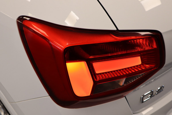 Audi Q2 35 TFSI S Edition S-line Cruise-Control Navigatie 24 maanden garantie mogelijk (*vraag naar de voorwaarden)