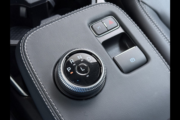 Ford Mustang Mach-E SOH 93% RWD 75kWh Technology Pack Plus Panoramadak B&O®-Audio Leder 360°Camera Navi Ecc Apple Carplay/Android Auto Elek.S Stuur+Stoelverwarming Lane Assist Led Active Driver Assist FordPass Connect™ 1e Eigenaar Origineel Nederlandse Auto