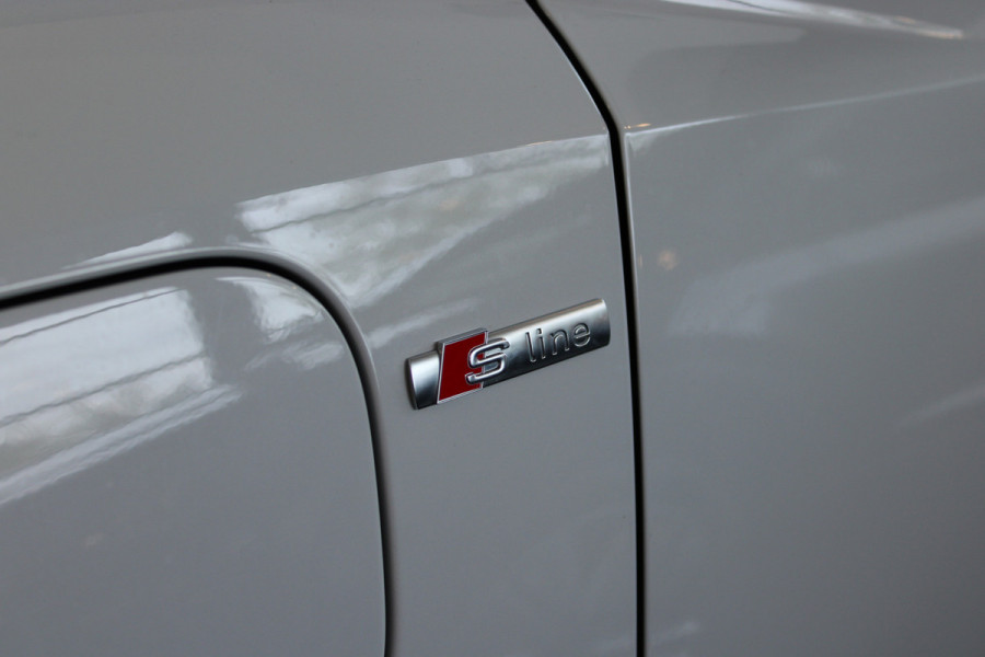 Audi Q3 45 TFSIe 245PK S-TRONIC S-LINE HYBRID LED/VIRTUAL/PDC/CARPLAY