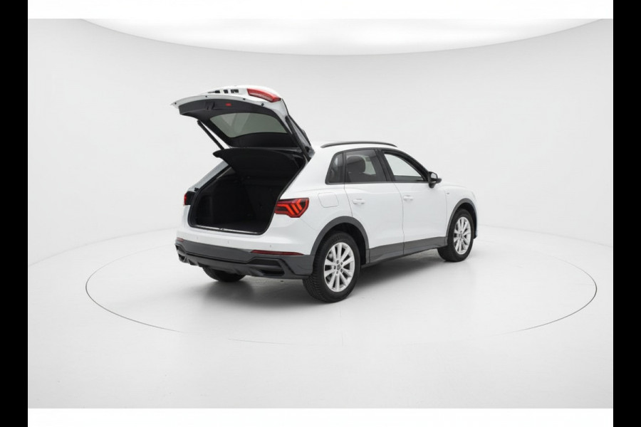 Audi Q3 45 TFSIe 245PK S-TRONIC S-LINE HYBRID LED/VIRTUAL/PDC/CARPLAY