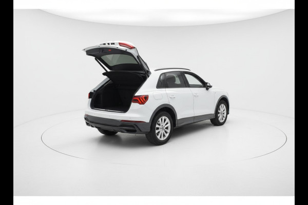 Audi Q3 45 TFSIe 245PK S-TRONIC S-LINE HYBRID LED/VIRTUAL/PDC/CARPLAY