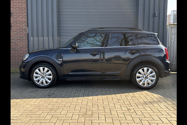 MINI Countryman 1.5 Cooper Classic Business Edition - Stoelverwarming - Navigatie -