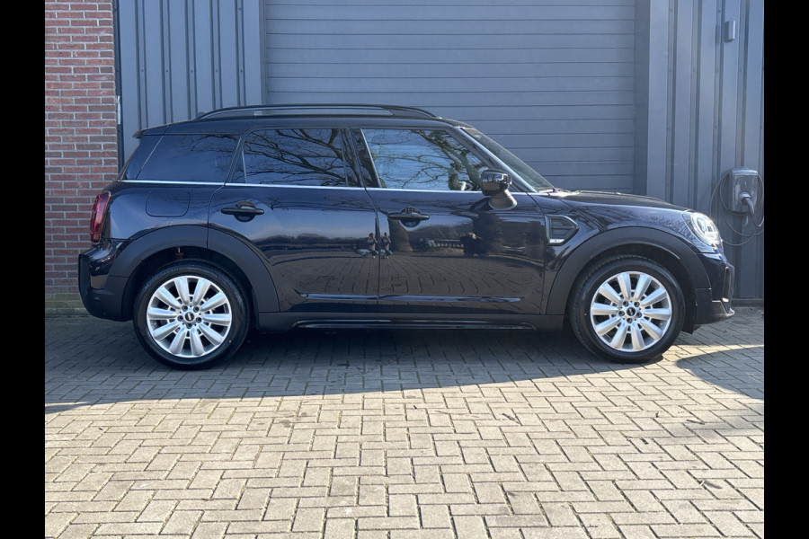 MINI Countryman 1.5 Cooper Classic Business Edition - Stoelverwarming - Navigatie -