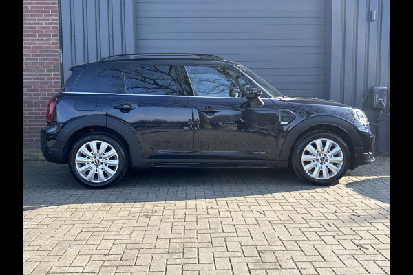 MINI Countryman 1.5 Cooper Classic Business Edition - Stoelverwarming - Navigatie -