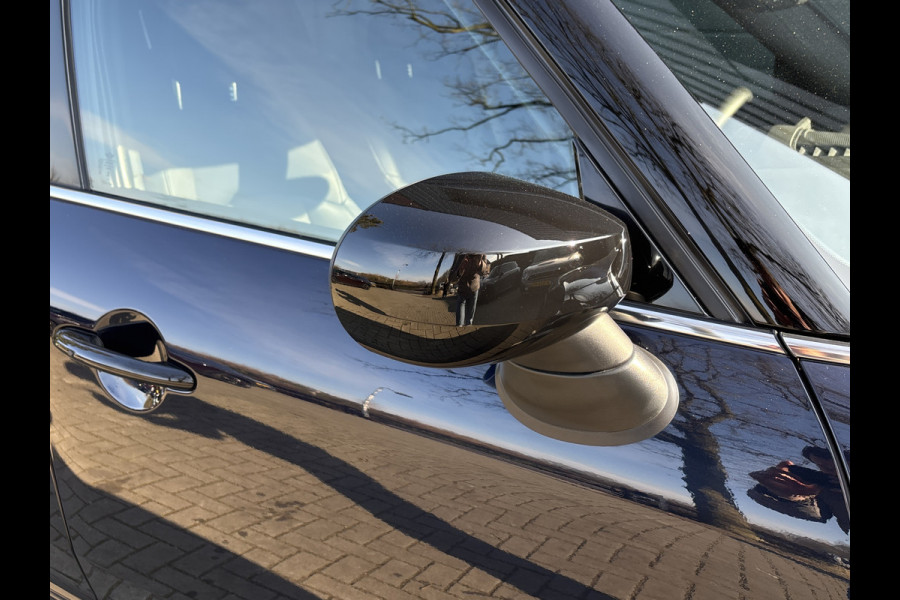 MINI Countryman 1.5 Cooper Classic Business Edition - Stoelverwarming - Navigatie -