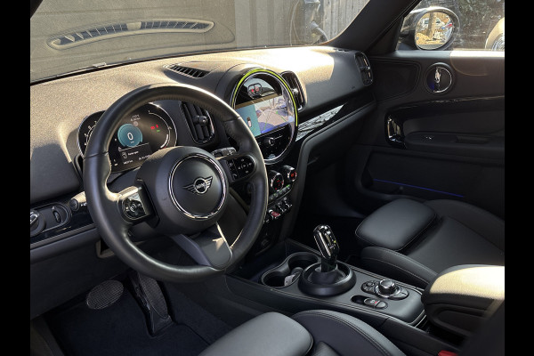 MINI Countryman 1.5 Cooper Classic Business Edition - Stoelverwarming - Navigatie -