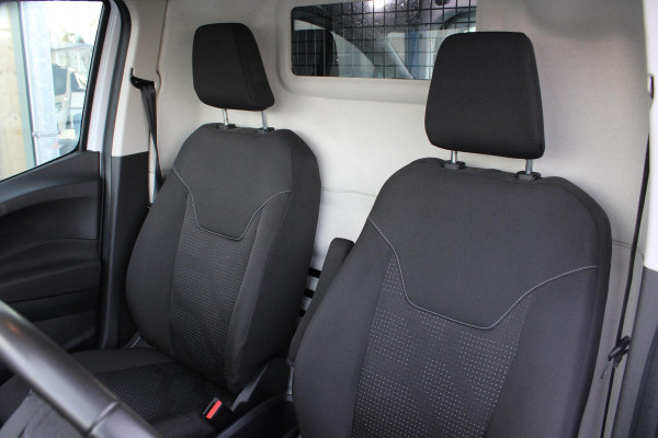 Ford Transit Courier 1.5 TDCI Limited | Trekhaak | Camera | Stoelverwarming | Scherm | Lichtmetalen velgen