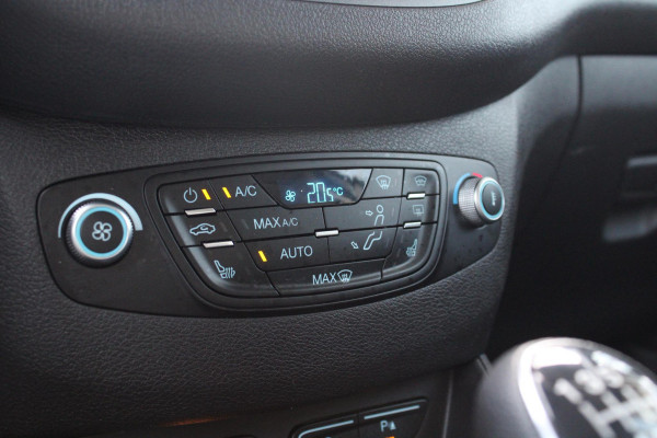 Ford Transit Courier 1.5 TDCI Limited | Trekhaak | Camera | Stoelverwarming | Scherm | Lichtmetalen velgen