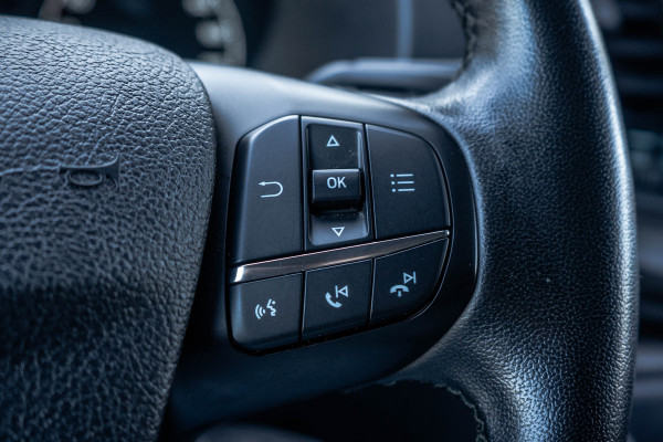 Ford Transit Custom L2H1 | 130pk | Automaat | LED | Camera | Stoelverw. | Cruise | Airco