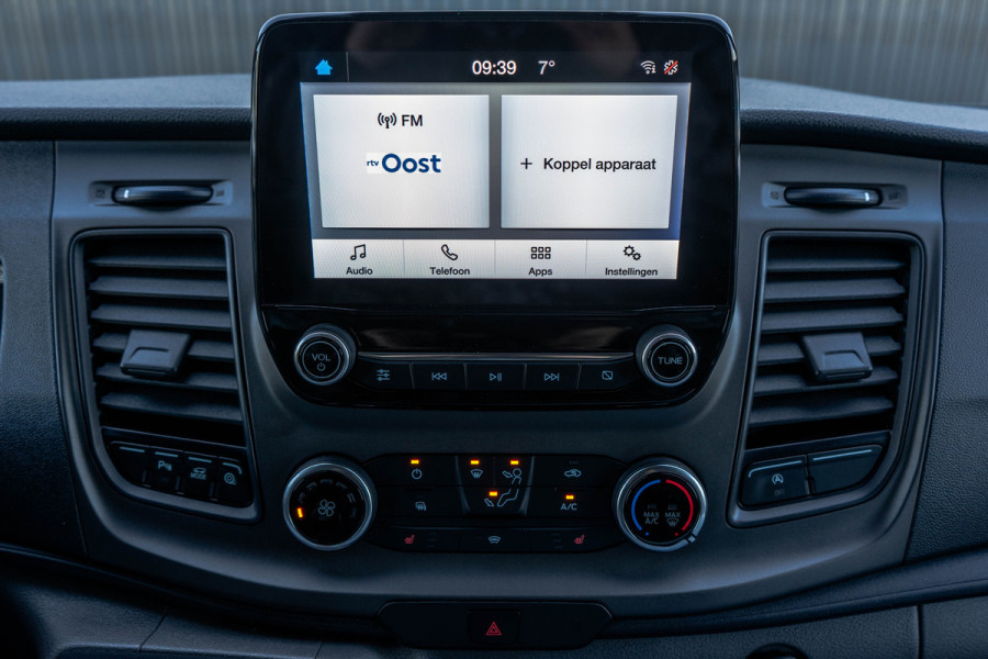 Ford Transit Custom L2H1 | 130pk | Automaat | LED | Camera | Stoelverw. | Cruise | Airco