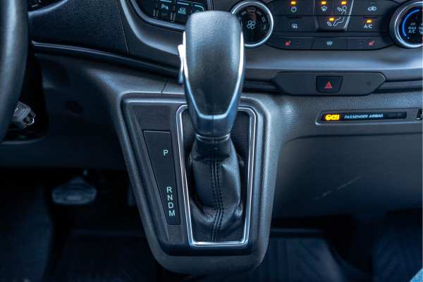 Ford Transit Custom L2H1 | 130pk | Automaat | LED | Camera | Stoelverw. | Cruise | Airco