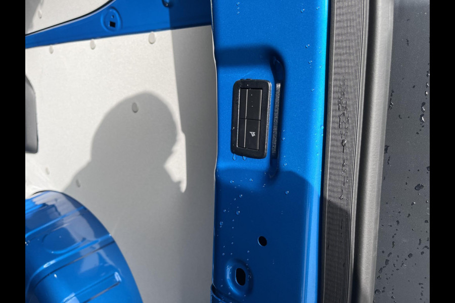 Ford Transit Custom 320 2.5 PHEV L1H1 Sport 233pk | Adaptieve cruise | BLIS | prijs incl. BPM en excl. BTW Dubbele Schuifdeuren elektrisch bedienbaar | Stoelverwarming | All Weather Banden | 360 Camera | Verlengde Fabrieksgarantie tot 10-2029