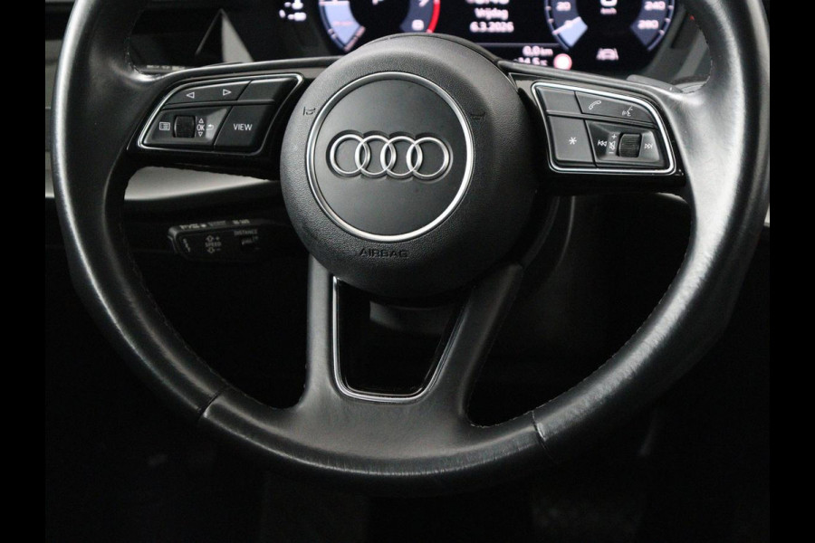 Audi A3 30 TFSI Advanced edition | Sportstoelen | Carplay | Virtual Cockpit | Park Assist | Full LED | Navigatie | Climate control | Bluetooth | 17'' | Cruise control