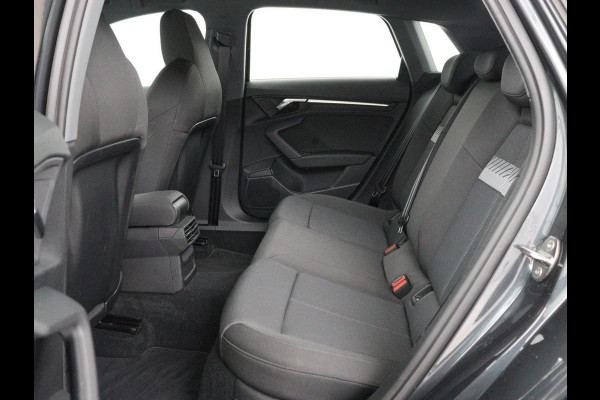 Audi A3 30 TFSI Advanced edition | Sportstoelen | Carplay | Virtual Cockpit | Park Assist | Full LED | Navigatie | Climate control | Bluetooth | 17'' | Cruise control