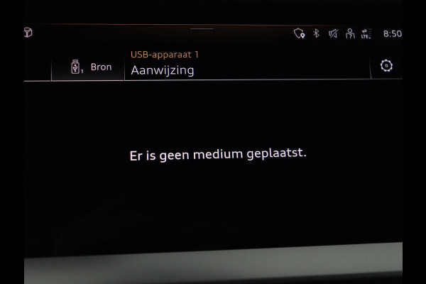 Audi A3 30 TFSI Advanced edition | Sportstoelen | Carplay | Virtual Cockpit | Park Assist | Full LED | Navigatie | Climate control | Bluetooth | 17'' | Cruise control