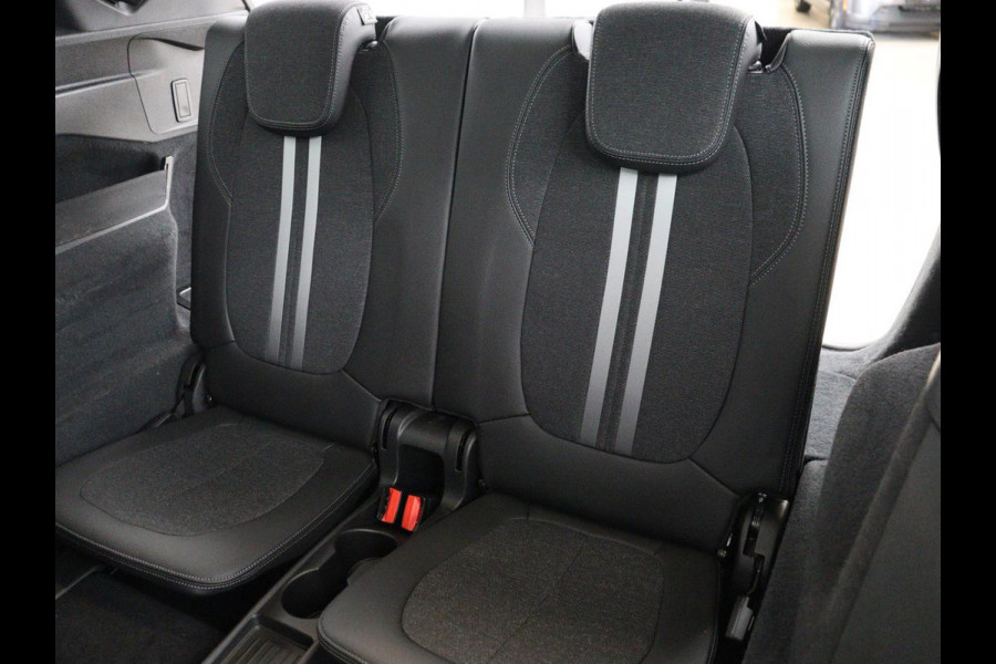 BMW 2 Serie Gran Tourer 218i 7 Persoons Executive | Sport Line | 1e eigenaar | Stoelverwarming | Head-Up | Trekhaak | Sportstoelen | Half leder | Navigatie | Climate control | Parkeerhulp | Cruise control