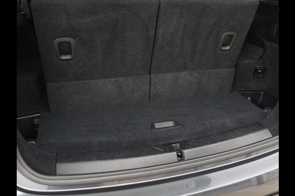 BMW 2 Serie Gran Tourer 218i 7 Persoons Executive | Sport Line | 1e eigenaar | Stoelverwarming | Head-Up | Trekhaak | Sportstoelen | Half leder | Navigatie | Climate control | Parkeerhulp | Cruise control