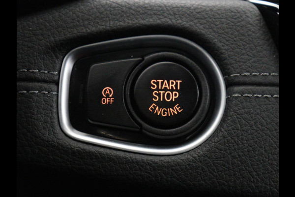 BMW 2 Serie Gran Tourer 218i 7 Persoons Executive | Sport Line | 1e eigenaar | Stoelverwarming | Head-Up | Trekhaak | Sportstoelen | Half leder | Navigatie | Climate control | Parkeerhulp | Cruise control
