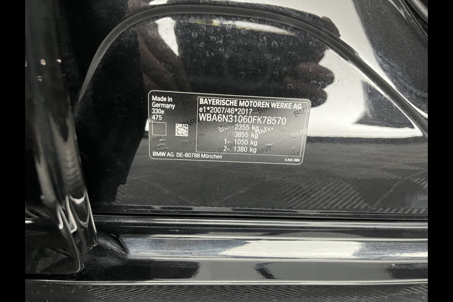 BMW 3 Serie Touring 330e eDrive M-Sportpack Edition (Plug-In) (INCL-BTW) *PANO | LEATHER | HEAD-UP | ADAPTIVE-CRUISE | FULL-LED | KEYLESS | DIGI-COCKPIT | HEATED-SPORTSEATS | CAMERA | HIFI-SOUND | PRIVACYGLASS | DAB+ | SHIFTPADDLES | NAVI-FULLMAP | 19"A