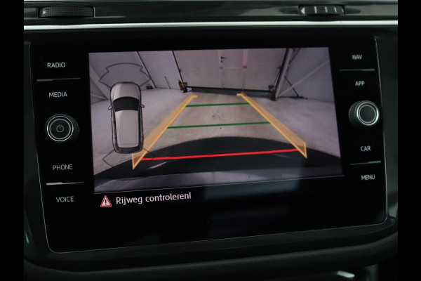 Volkswagen Tiguan 1.4 TSI R Line | Panoramadak | Stoelverwarming | Trekhaak | Adaptive cruise | Virtual Cockpit | Dynaudio | Massage | Camera | Navigatie | LED Plus | Keyless | 20'' | Park Assist