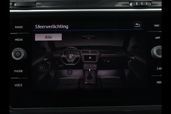 Volkswagen Tiguan 1.4 TSI R Line | Panoramadak | Stoelverwarming | Trekhaak | Adaptive cruise | Virtual Cockpit | Dynaudio | Massage | Camera | Navigatie | LED Plus | Keyless | 20'' | Park Assist