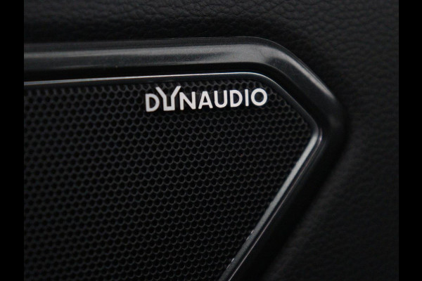 Volkswagen Tiguan 1.4 TSI R Line | Panoramadak | Stoelverwarming | Trekhaak | Adaptive cruise | Virtual Cockpit | Dynaudio | Massage | Camera | Navigatie | LED Plus | Keyless | 20'' | Park Assist