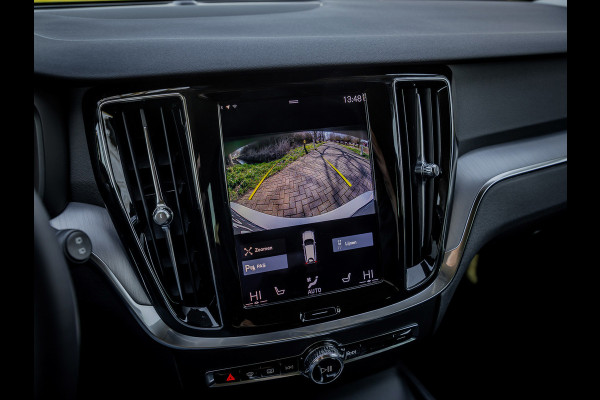 Volvo V60 2.0 B3 Momentum Advantage Automaat 1e Eigenaar