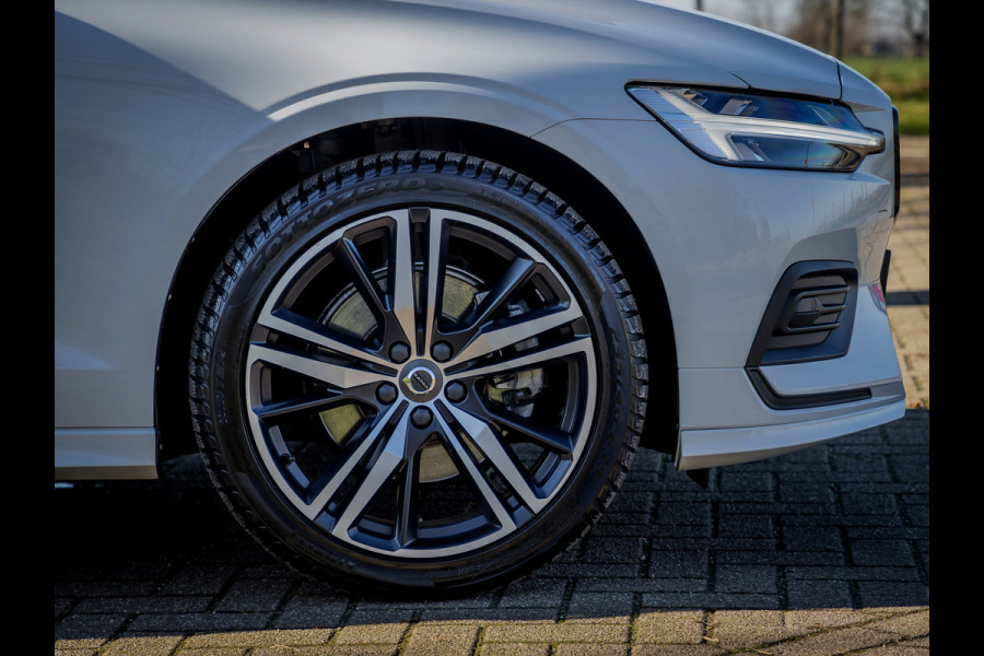 Volvo V60 2.0 B3 Momentum Advantage Automaat 1e Eigenaar