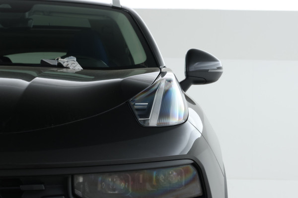 Lynk & Co 01 1.5 Full Black, Panorama Dak, Digital Dash