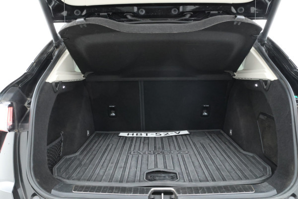 Lynk & Co 01 1.5 Full Black, Panorama Dak, Digital Dash