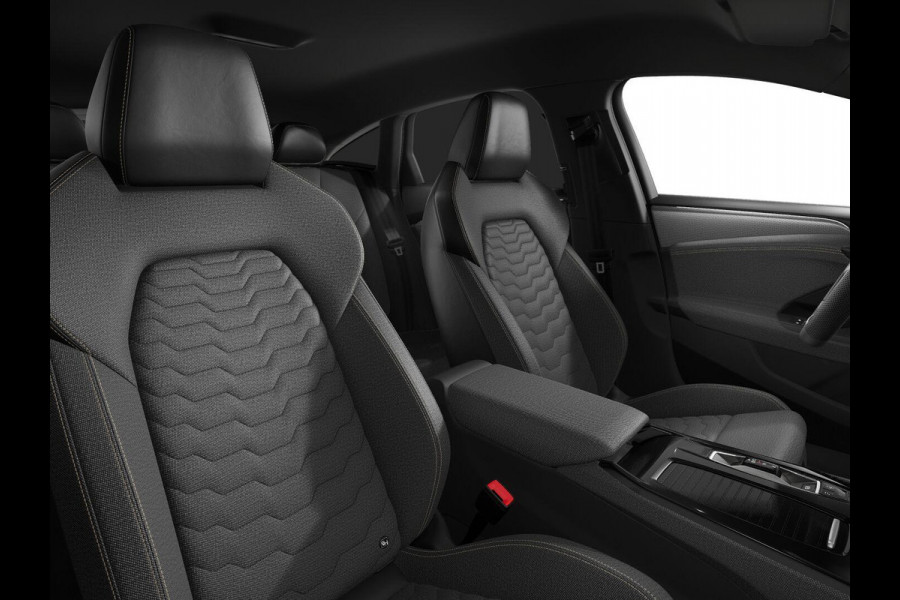 Audi A6 Sportback e-tron S edition e-tron 83 kWh 286 pk | Techniekpakket plus | Privacy glas | MMI-bijrijdersscherm | 20'' LM velgen |