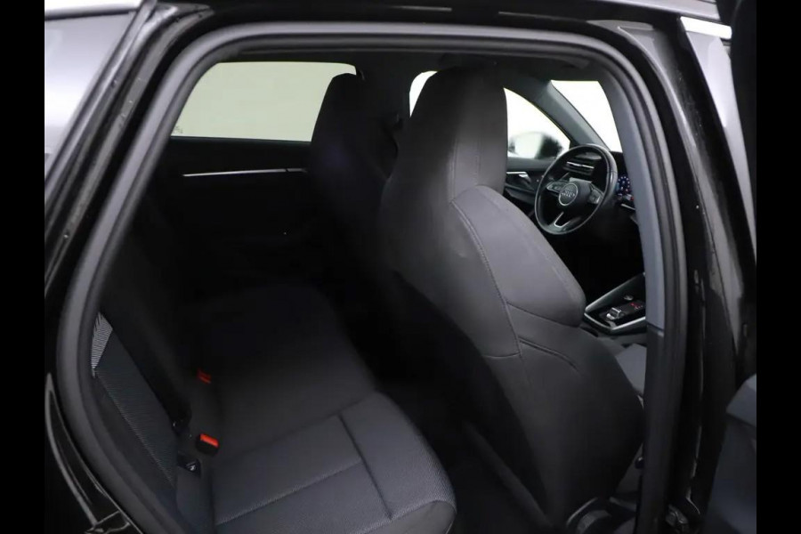 Audi A3 Sportback 40 TFSI e Business edition